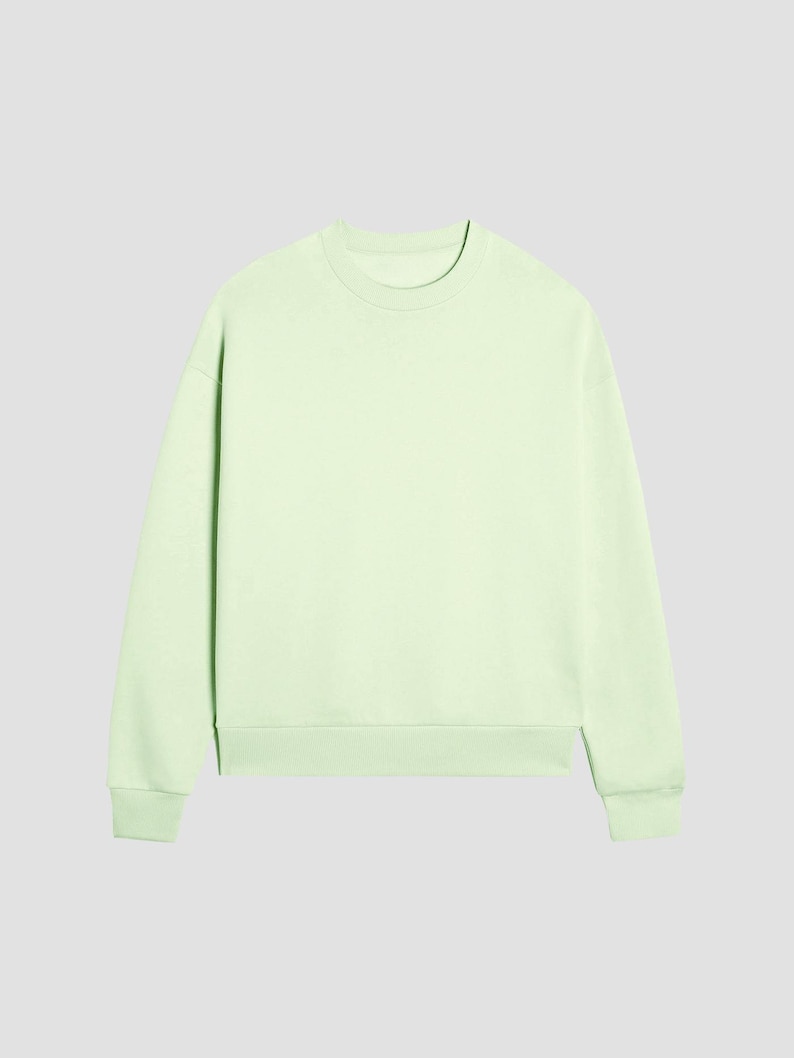 Women’s sweatshirt sewing pattern, pullover pattern for women, crew neck sewing pattern, fleece top pattern, hoodie sewing pattern, long sleeve top sewing pattern, loungewear sewing pattern for women, printable sweatshirt pattern PDF, beginner-friendly sewing pattern, digital women’s clothing pattern, comfy everyday pullover sewing project for stretch fabrics, jumper pattern for women, oversized sweatshirt pattern for women