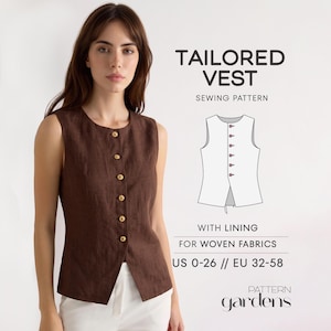 Könnte beinhalten: Eine braune ärmellose Weste mit Rundhalsausschnitt und fünf hellen Knöpfen auf der Vorderseite. Der Text lautet: TAILORED VEST SEWING PATTERN WITH LINING FOR WOVEN FABRICS US 0-26 // EU 32-58 pattern gardens. Enthält eine Strichzeichnung der Weste.