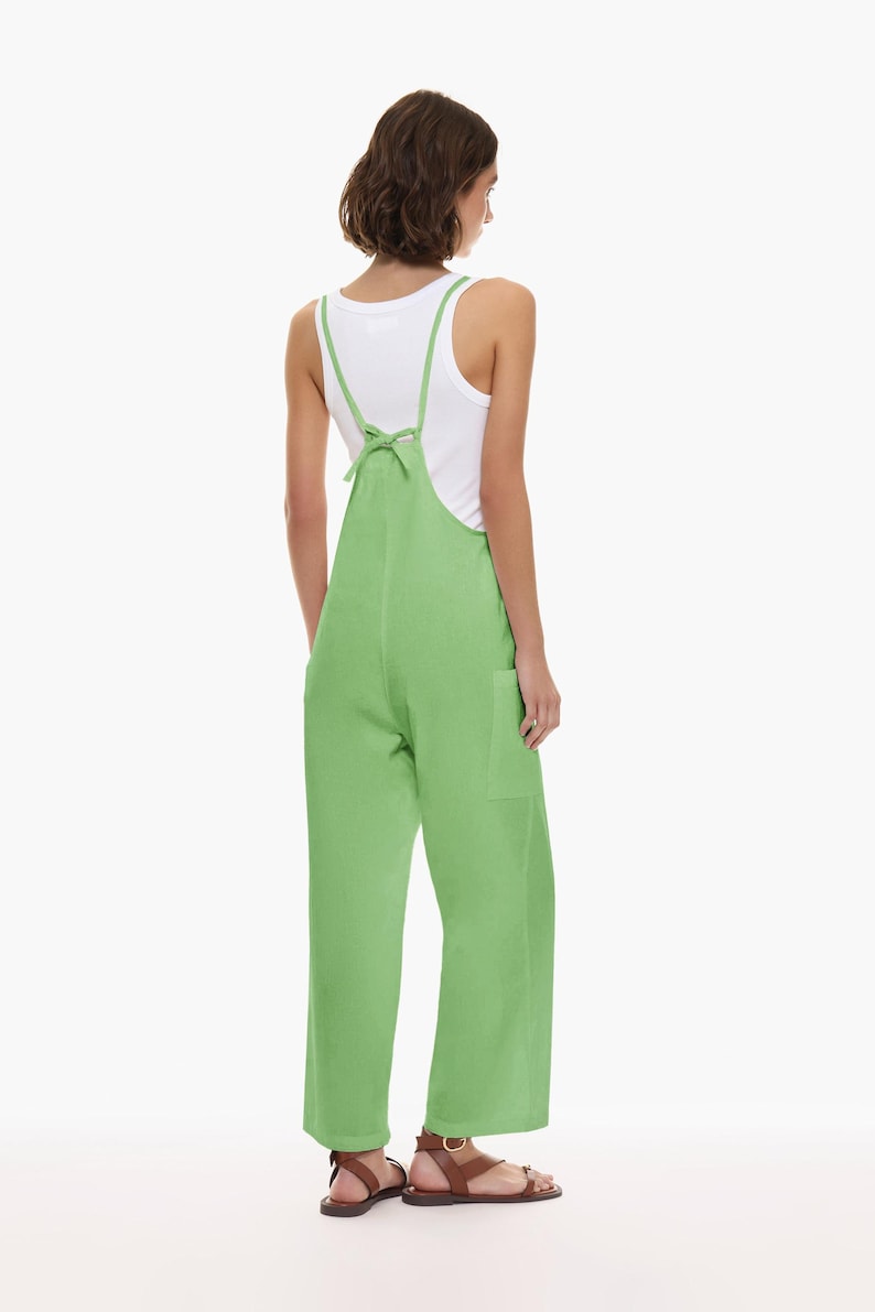 Women’s dungarees sewing pattern, overalls PDF pattern, loose fit overalls pattern, relaxed fit dungarees for women, beginner-friendly sewing pattern, printable PDF overalls pattern, casual jumpsuit sewing pattern, DIY linen dungarees pattern, digital sewing pattern for woven fabrics, summer overalls pattern, comfortable bib pants sewing pattern