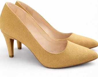 Clarks Laina Rae Lederpumpschuhe - Ocker Nubuk (Größe 5)