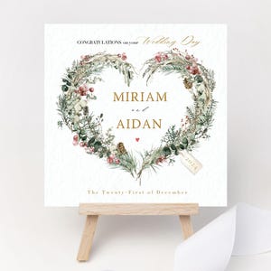 Personalisierte Winter Blumenkranz Hochzeitskarte Andenken Datum Paar Namen Herz Weihnachten Laub Grün Winter Hochzeitskarte
