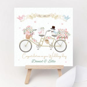 Cartão de casamento personalizado, lembrança, data, bicicleta tandem, casal, juntos, pássaros do amor, floral