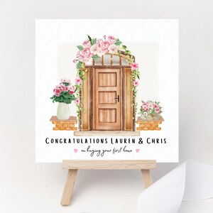 Illustration personnalisée de porte d'entrée - Nouvelle maison Nouveau départ Pendaison de crémaillère Première maison Carte Nouveau départ Floral pivoine Roses aquarelle