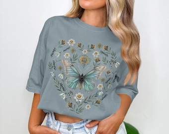 Cottagecore Butterfly Heart Botanical T-Shirt, Vintage Floral Sweatshirt, Aesthetic Nature Lover Gift for Her, Whimsical Spring Graphic Top
