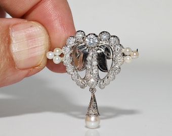 Antique Circa 1920s Platinum Art Deco Natural Diamond Decorated Brooch