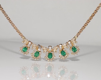 Vintage Circa 1980s 18k Gold Natural Diamond And Emerald Decorated Necklace