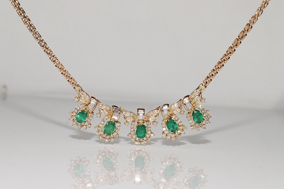 Vintage Circa 1980s 18k Gold Natural Diamond and Emerald