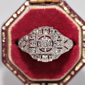Antique Circa 1920s Art Deco 18k Gold Natural Diamond Decorated Ring