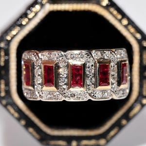 Vintage Circa 1980s 18k Gold Natural Diamond And Baguette Cut Ruby Ring