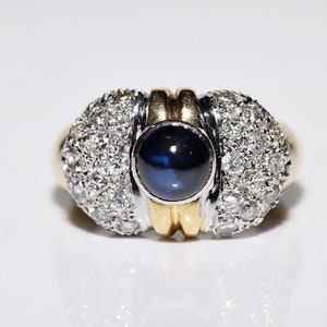 Vintage Circa 1980s 18k Gold Natural Diamond And Cabochon Sapphire Ring