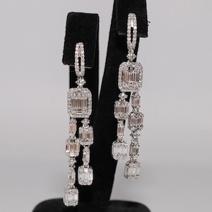 18k Gold New Made Natural Baguette Cut Brilliant Cut Diamond Drop Earring