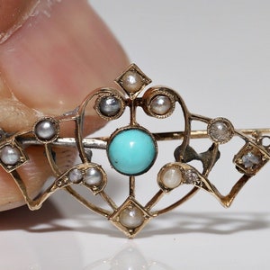 Antique Circa 1900s 14k Gold Natural Turquoise And Pearl Decorated Brooch