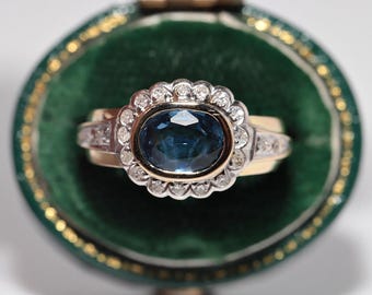 Vintage Circa 1970s 18k Gold Natural Diamond And Oval Cut Sapphire Ring