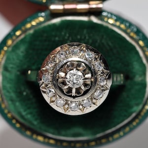 Antique Circa 1920s 18k Gold Natural Diamond Decorated Ring