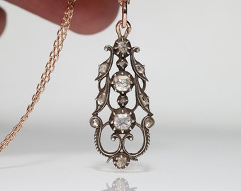 Antique Circa 1900s 18k Gold Top Silver Natural Diamond Pendant Necklace