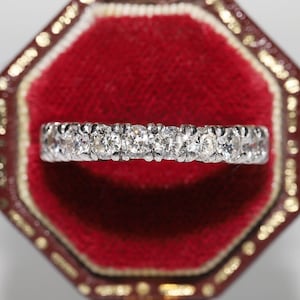 Vintage 18k Gold Natural Diamond Decorated Engagement Band Ring