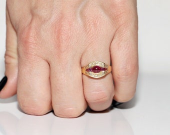 はち✨クリスマス直前商品❣️美しい❣️勝利に導く❣️Ruby ring✨ Hipunk-Capricorn-Ring-January-