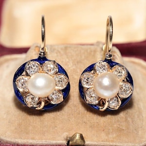 Antique Circa 1900s 18k Gold Natural Old Cut Diamond And Pearl Enamel Earring