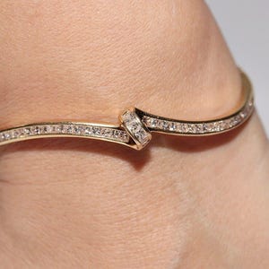 Vintage Circa 1980s 18k Gold Natural Princess Cut Diamond Bangle Bracelet