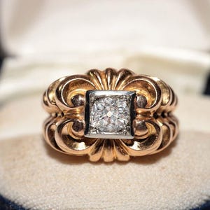 Anillo solitario antiguo de diamantes de talla antigua naturales en oro de 18 k de la década de 1900