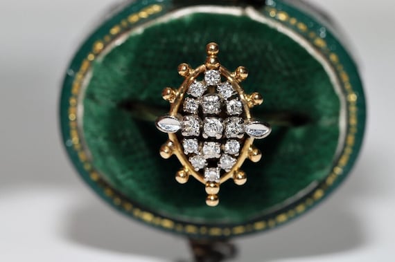 ピース Buy Vintage Circa 1970s 18k Gold Natural Diamond Navette Ring