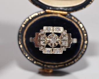 Antique Circa 1920s Art Deco Handcrafted 18k Gold Natural Diamond Ring