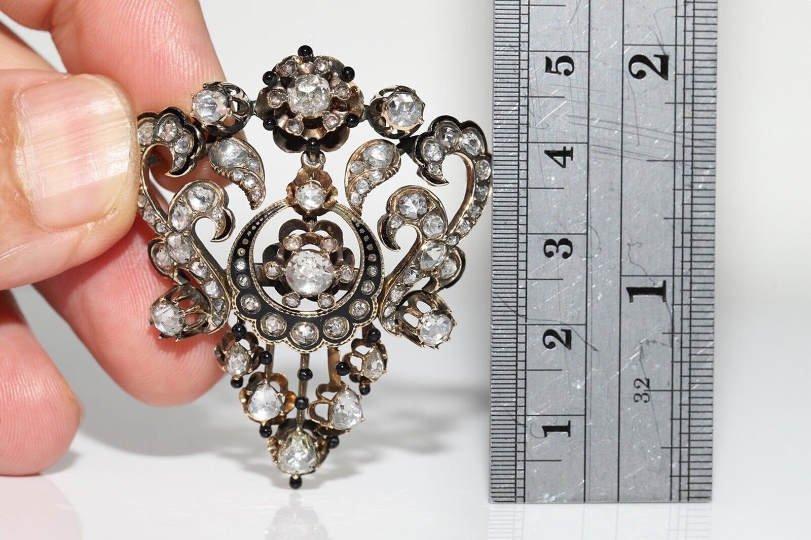 2024年激安 Antique Handmade Circa 1870s 14k Gold Natural Rose Cut ダイヤモンド