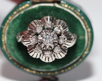 Antique Circa 1920s Art Deco Handcrafted 18k Gold Natural Diamond Decorated Ring