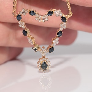Vintage Circa 1980s 18k Gold Natural Diamond And Sapphire Decorated Necklace