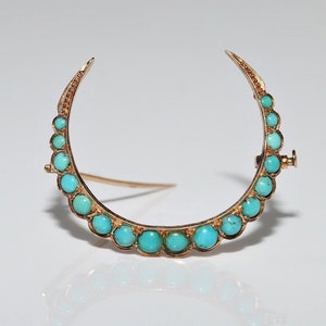 Vintage Circa 1960s 14k Gold Natural Turquoise Decorated Moon Brooch