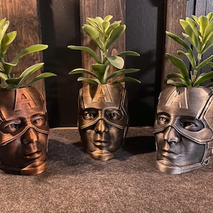 Vintage style Soldier v4 hand painted Flower Pot Planter Pencil Cup