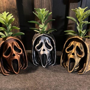 Portapenne/vaso da fiori in stile vintage con decorazione a mano a forma di fantasma.