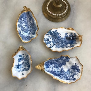 Plato para anillos de ostras chinoiserie: bandeja para baratijas con decoupage en toile azul