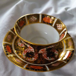 Tea Cup and Saucer, English bone china, Royal Crown Derby