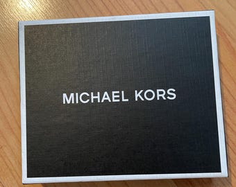 Michael Kors Men's Genuine Leather Andy Slim Black Billfold Wallet. NEW! Modern Vintage Fashion & Accessories. Men Travel. Dad Gifts For Dad