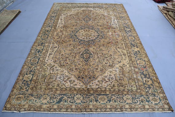 Beige Area Rug 6'4x9'8 ft Handmade Fine Kashmiri Design Pure Wool Rug - Home and Living - One-of-a-kind Rug- Neutral Color Serapi Design Rug