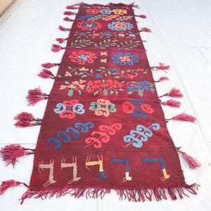 3x9 ft Handmade Suzani Runner, Deep Red Living Flatweave Rug, Dining Table Rug, Hand Embroidery Tapestry, Kitchen Rug, Green Red Blue Suzani
