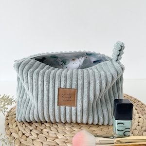Kosmetiktasche Cord, Kosmetiktäschchen Kord, Make up Tasche, Geschenk Frau Kulturtasche, Aufbewahrung Kosmetik // Art.Nr. KO-01-SLD-L
