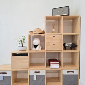 Solid cubby shelf 1 x 5 | Wooden cube organizer