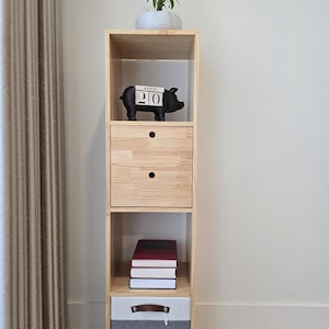 Solid cubby shelf 1 x 4 | Wooden cube organizer