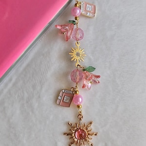 Pink Sun Kindle Charm Chain | Beaded Floral Kindle Kobo iPhone Accessory for Ereaders | Cute Kindle Decor Keychain