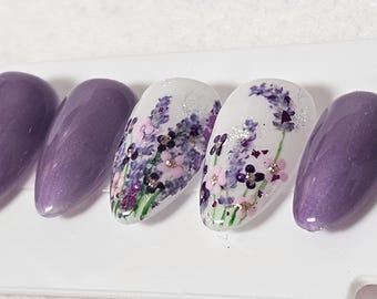 Floral Press‑ons With Soft Lavender and Lilac Tones, Hand‑painted
