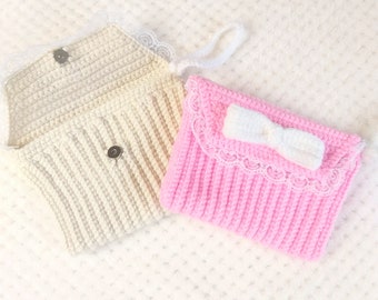 Crochet Makeup Pouch: Pastel Cosmetic Bag with Lace & Bow