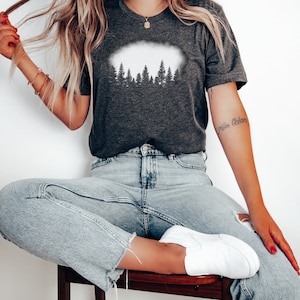 Kiefernbaum-Shirt, Berg-Silhouette-Shirt, Camp Outdoors Natur Camper T-Shirt Zelt Wald Camper Naturliebhaber Shirt