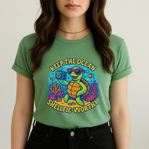 Funny Sea Turtle Shirt Ocean Conservation T-Shirt Cute Marine Life Tee Eco Friendly Beachwear Coral Reef Aesthetic Colorful Underwater