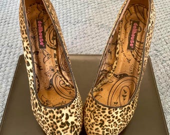 Zapatos de tacón de aguja con plataforma roja y estampado de guepardo para mujer, estilo casa de muñecas vintage, talla 8