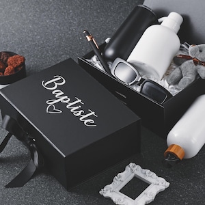Coffrets cadeaux personnalisés pour demoiselles d'honneur, cadeaux attentionnés avec des coffrets cadeaux magnétiques, coffrets cadeaux élégants pour demoiselles d'honneur, coffrets cadeaux de mariage