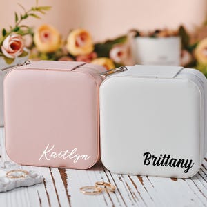 Gepersonaliseerde opbergdoos bruidsmeisjessieraden, op maat gemaakte reissieradendoos voor haar, attent cadeau voor moeder, cadeau bruidsmeisjes bruiloft