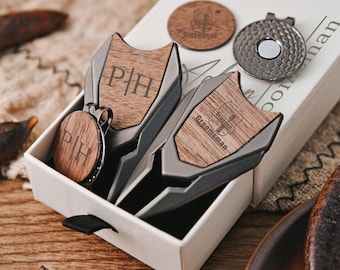 Juego de herramientas personalizadas para reparar divots de golf: Regalo artesanal para padrinos de boda