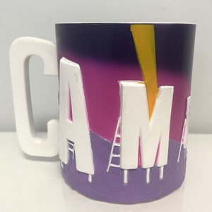 Taza de plástico vintage de cigarrillos Camel de los años 90 con letreros de Hollywood
